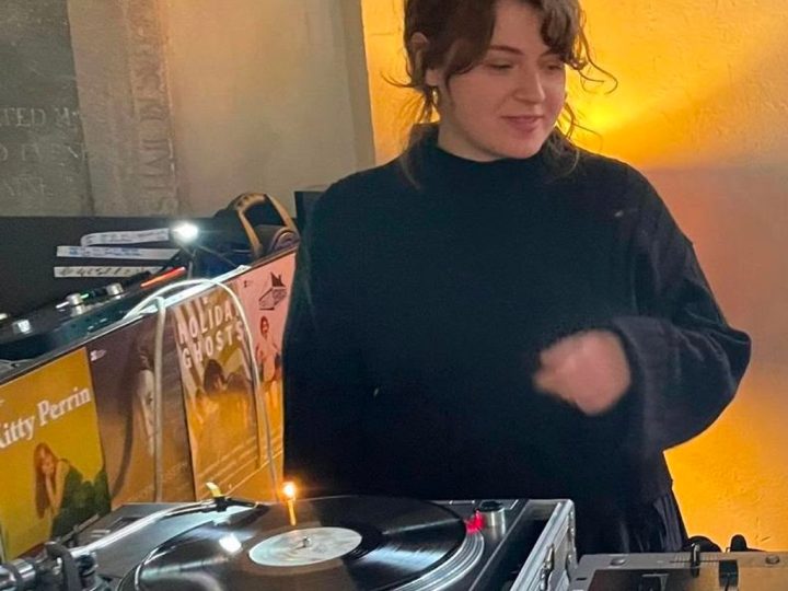 Caitlin Whittaker on Transient Radio July26